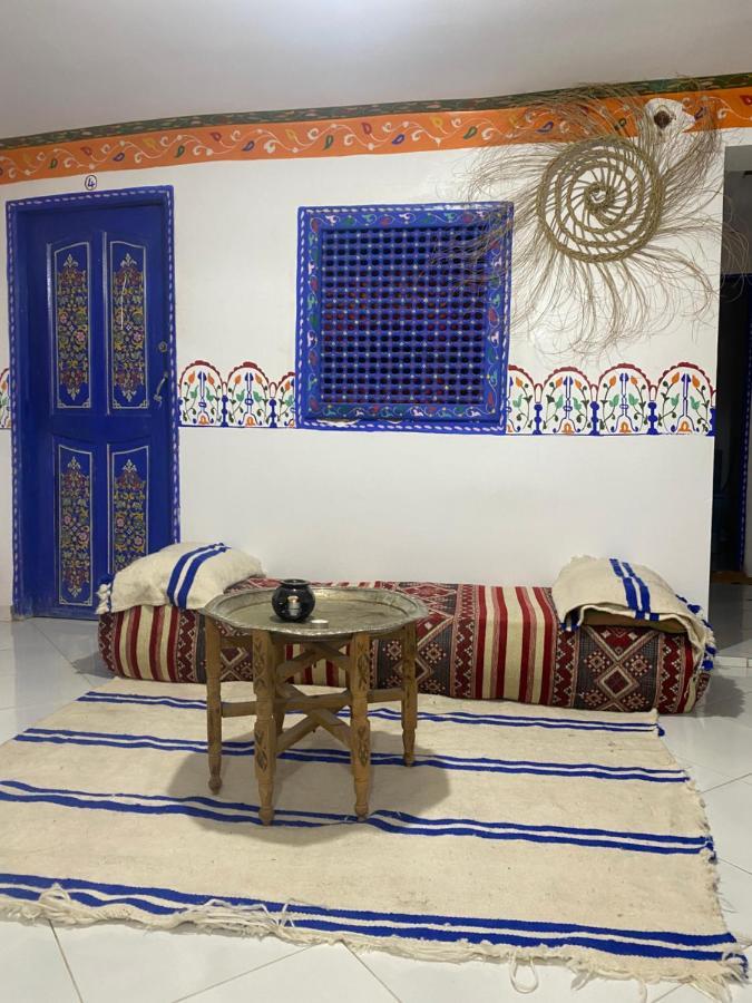 Hostel Essassi 23 Marrakesh Bagian luar foto