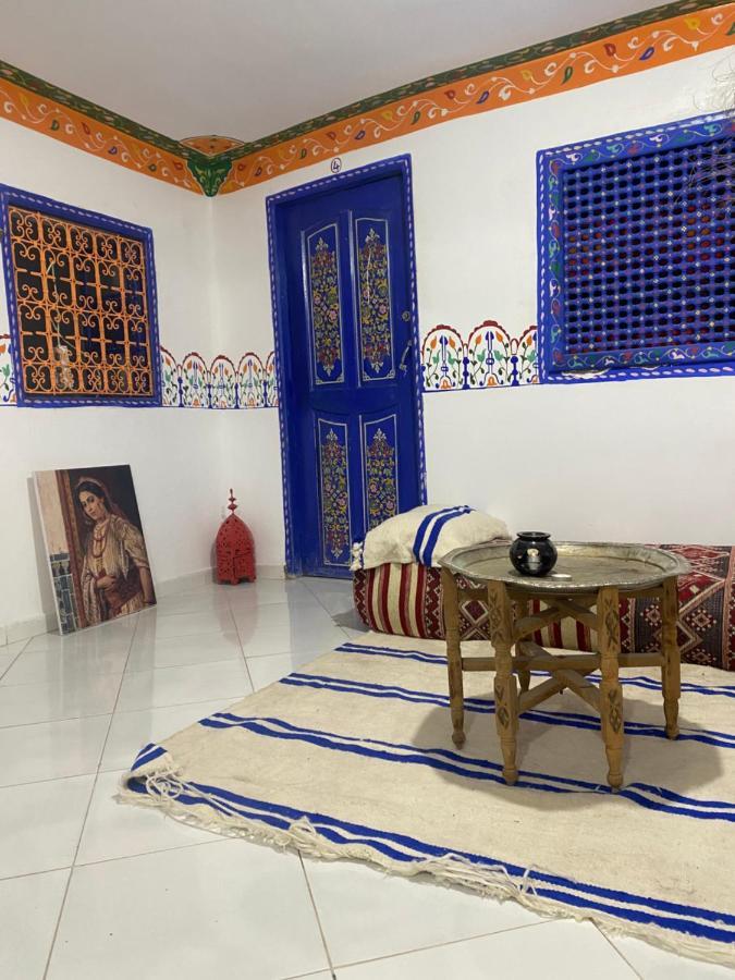 Hostel Essassi 23 Marrakesh Bagian luar foto