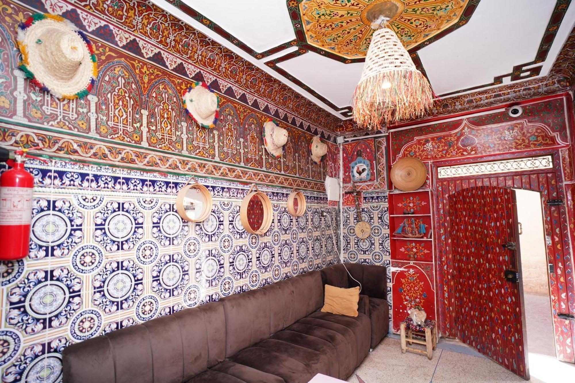 Hostel Essassi 23 Marrakesh Bagian luar foto