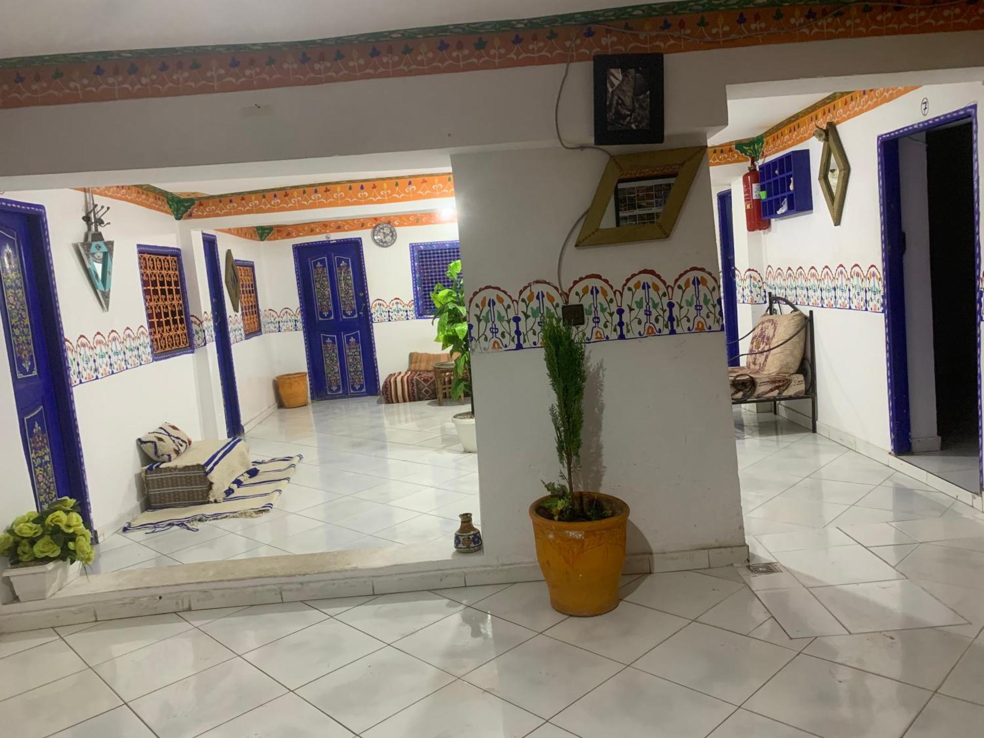 Hostel Essassi 23 Marrakesh Bagian luar foto