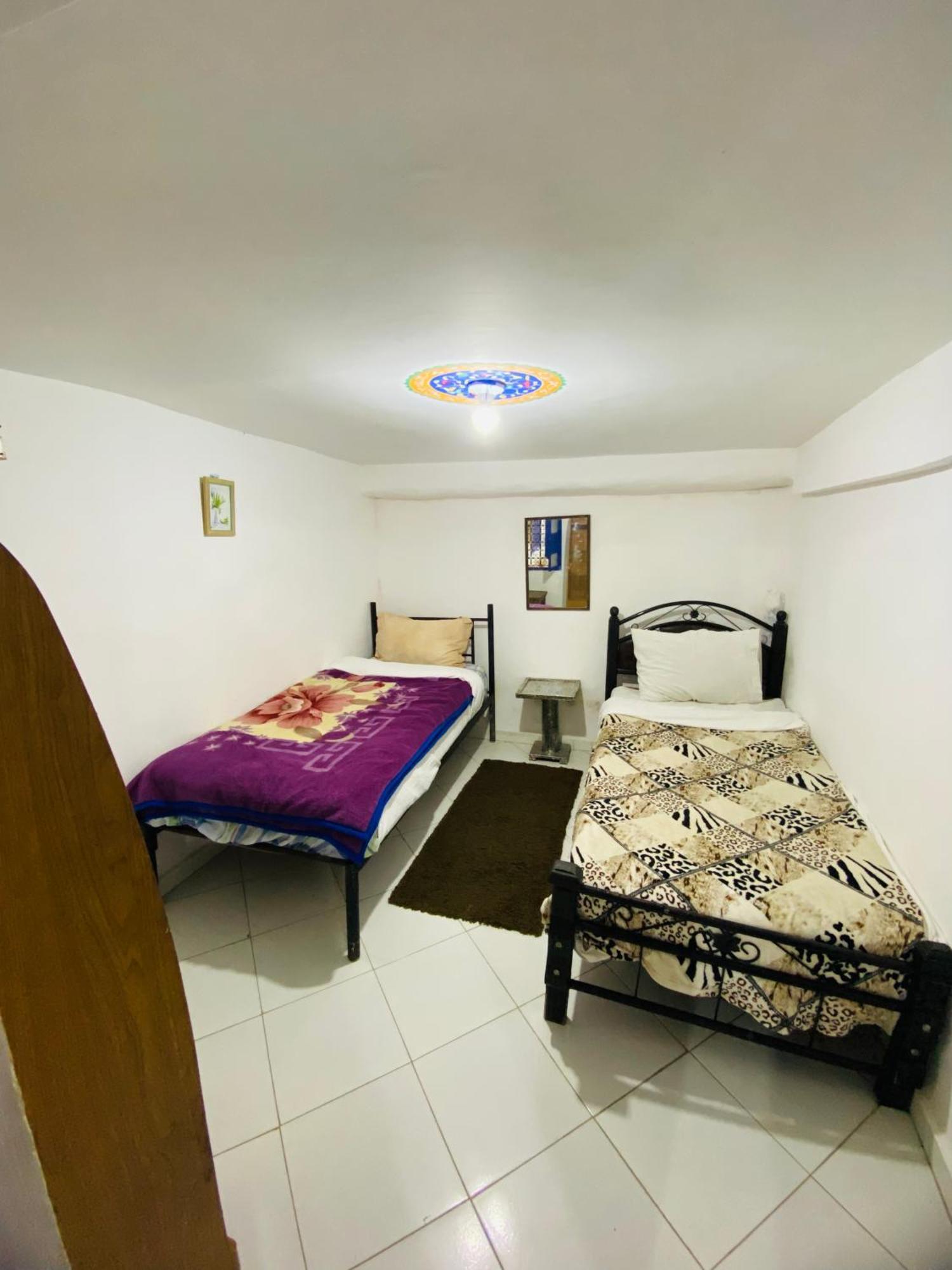 Hostel Essassi 23 Marrakesh Bagian luar foto